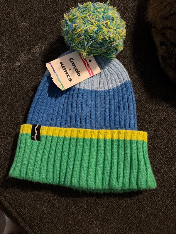Crayons x Kohl's kids beanie hat